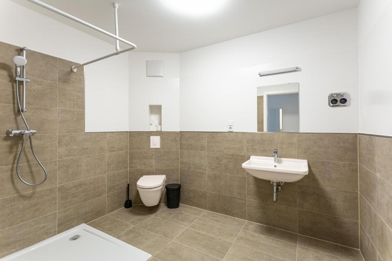 T&K Apartments - Bergisch Gladbach - 3 Comfortable Apartments - 18 Min To Fair Messe Cologne Экстерьер фото
